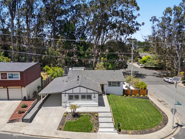 2600 Evergreen Drive, San Bruno CA 94066