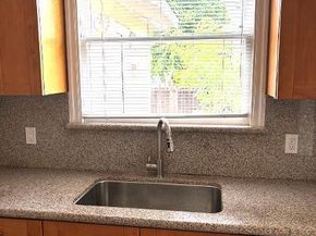 827 Chestnut Street, Redwood City CA 94063