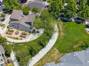 533 San Lorenzo Terrace 7, Sunnyvale CA 94085