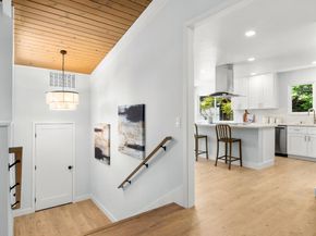517 Sumner Avenue, Aptos CA 95003