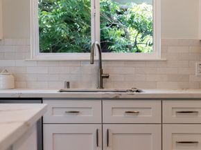517 Sumner Avenue, Aptos CA 95003