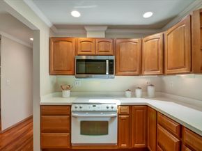 909 Laurence Avenue, Capitola CA 95010