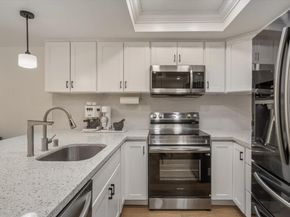 1525 Tyler Park Way, Mountain View CA 94040