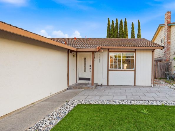 8398 Cypress Court, Dublin CA 94568