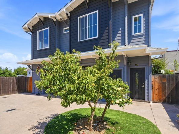 2973 Fair Oaks Avenue, Redwood City CA 94063