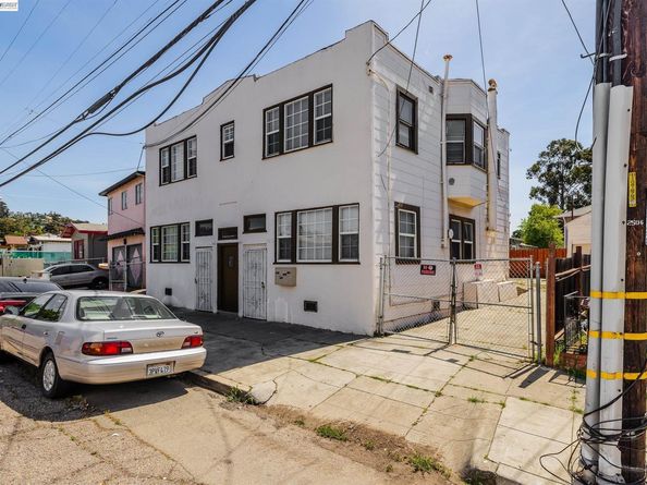 2508 79th Avenue, Oakland CA 94605