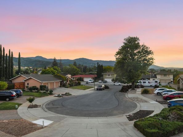 6894 Serenity Court, San Jose CA 95120