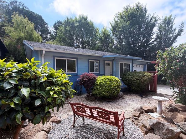 652 Rockaway Beach Avenue, Pacifica CA 94044