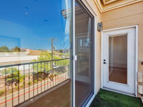 88 17th Avenue 304, San Mateo CA 94402