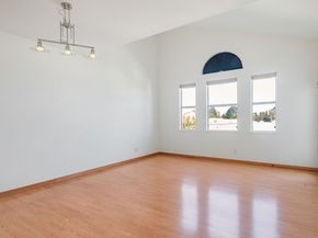 88 17th Avenue 304, San Mateo CA 94402