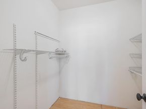 88 17th Avenue 304, San Mateo CA 94402