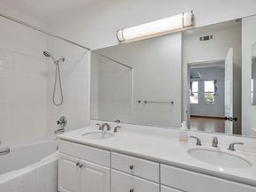 88 17th Avenue 304, San Mateo CA 94402