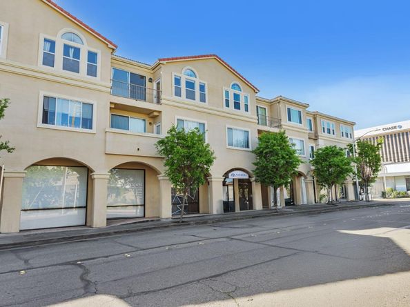 88 17th Avenue 304, San Mateo CA 94402