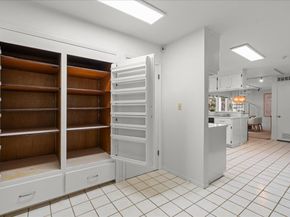 14721 Live Oak Lane, Saratoga CA 95070