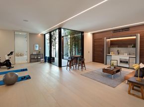 2171 Clayton Drive, Menlo Park CA 94025