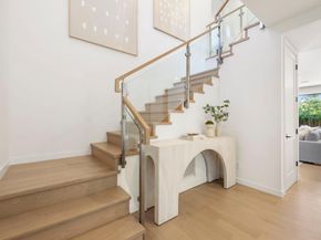 311 Linfield Drive, Menlo Park CA 94025