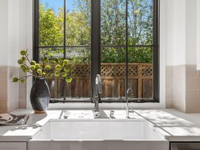 311 Linfield Drive, Menlo Park CA 94025