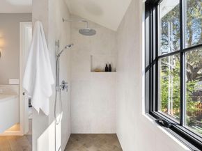 311 Linfield Drive, Menlo Park CA 94025