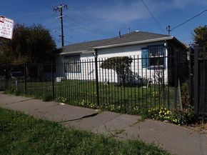 901 92nd Avenue, Oakland CA 94603