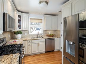 1067 17th Avenue, Redwood City CA 94063