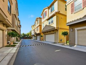 56 Regency Place, Hayward CA 94544