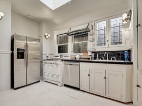 89 Yosemite Avenue, Oakland CA 94611