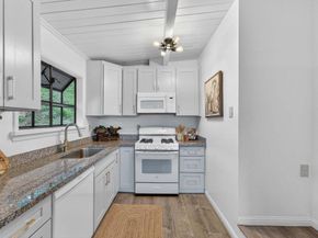 704 Encino Drive, Aptos CA 95003