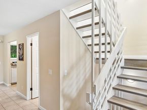 4024 Farm Hill 8, Redwood City CA 94061