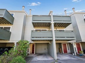 4024 Farm Hill 8, Redwood City CA 94061