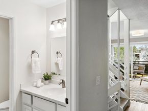 4024 Farm Hill 8, Redwood City CA 94061