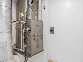 1122 Lynhurst Way, San Jose CA 95118