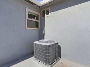 1122 Lynhurst Way, San Jose CA 95118