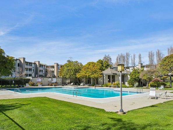 1061 Beach Park Boulevard 307, Foster City CA 94404