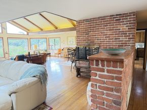 1407 Carlton Road, Hillsborough CA 94010