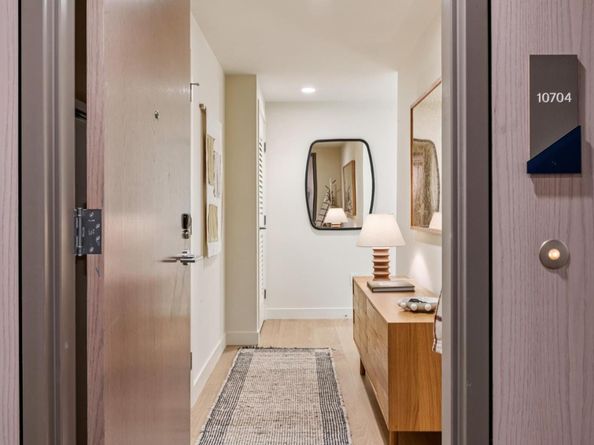 188 W Saint James Street 10804, San Jose CA 95110