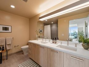 188 W Saint James Street 10804, San Jose CA 95110