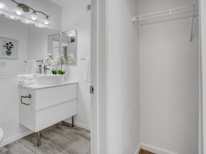 608 Arcadia Terrace 303, Sunnyvale CA 94085