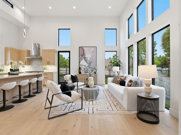 702 Ellsworth Place, Palo Alto CA 94306