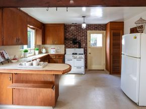 2027 Carol Avenue, Mountain View CA 94040