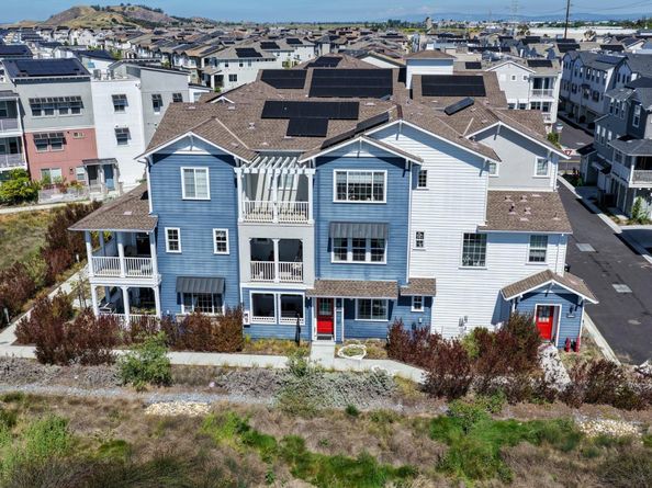 9532 Seawind Way, Newark CA 94560