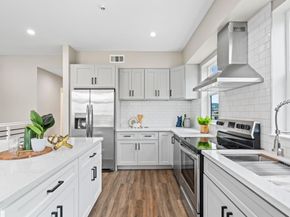 645 Baden Avenue 4, South San Francisco CA 94080