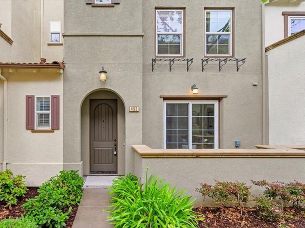 492 Kahlo Street, Mountain View CA 94041
