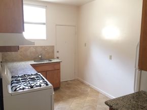 1405 Central Avenue, Alameda CA 94501
