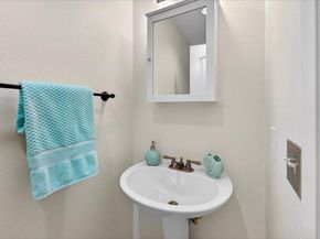 1301 Peregrine Drive, Gilroy CA 95020