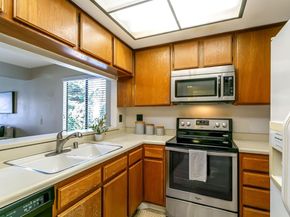 771 Williamsburg Way B, Gilroy CA 95020