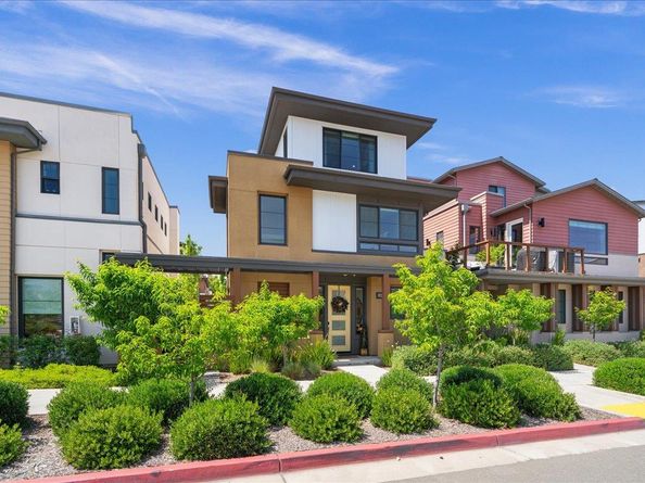 15040 Briggs Court, Los Gatos CA 95032
