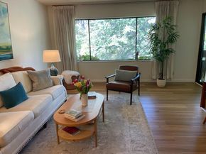 2140 Santa Cruz Avenue 203, Menlo Park CA 94025
