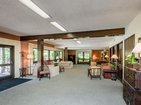 2140 Santa Cruz Avenue 203, Menlo Park CA 94025