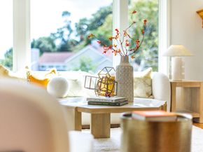 10376 Avenida Lane, Cupertino CA 95014