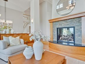 10376 Avenida Lane, Cupertino CA 95014